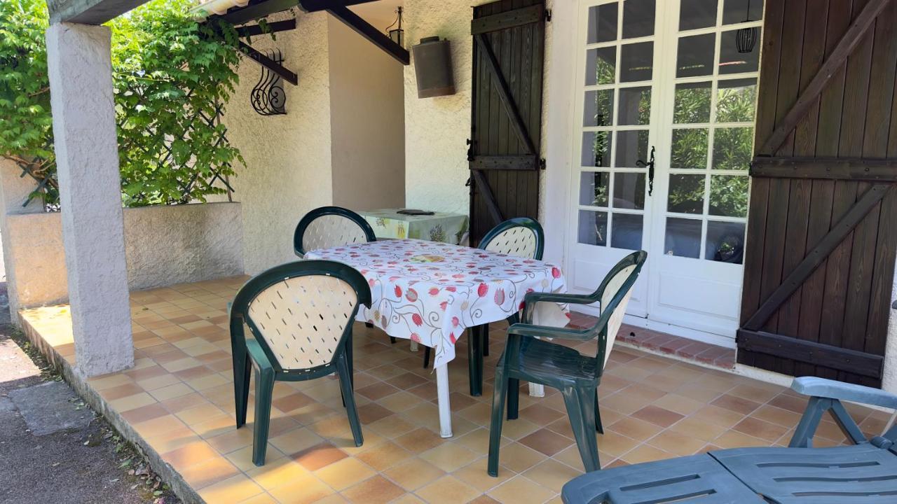 Villa Entiere Au Calme Dans Village Provencal Peymeinade المظهر الخارجي الصورة